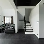 Monster Villa *