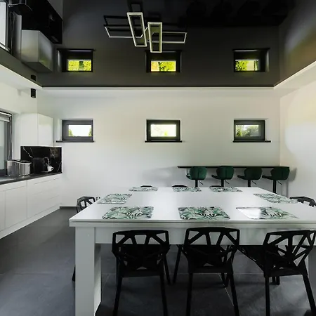 Monster Villa